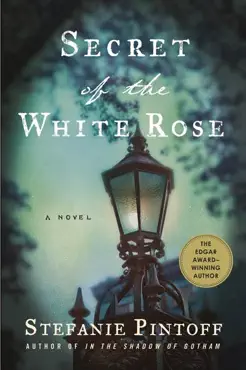 secret of the white rose imagen de la portada del libro