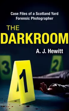 the darkroom imagen de la portada del libro