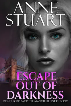 escape out of darkness imagen de la portada del libro